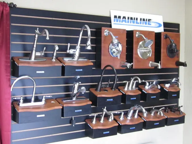 Mainline kithchen faucets in the Hughes Supply Daytona plumbing store